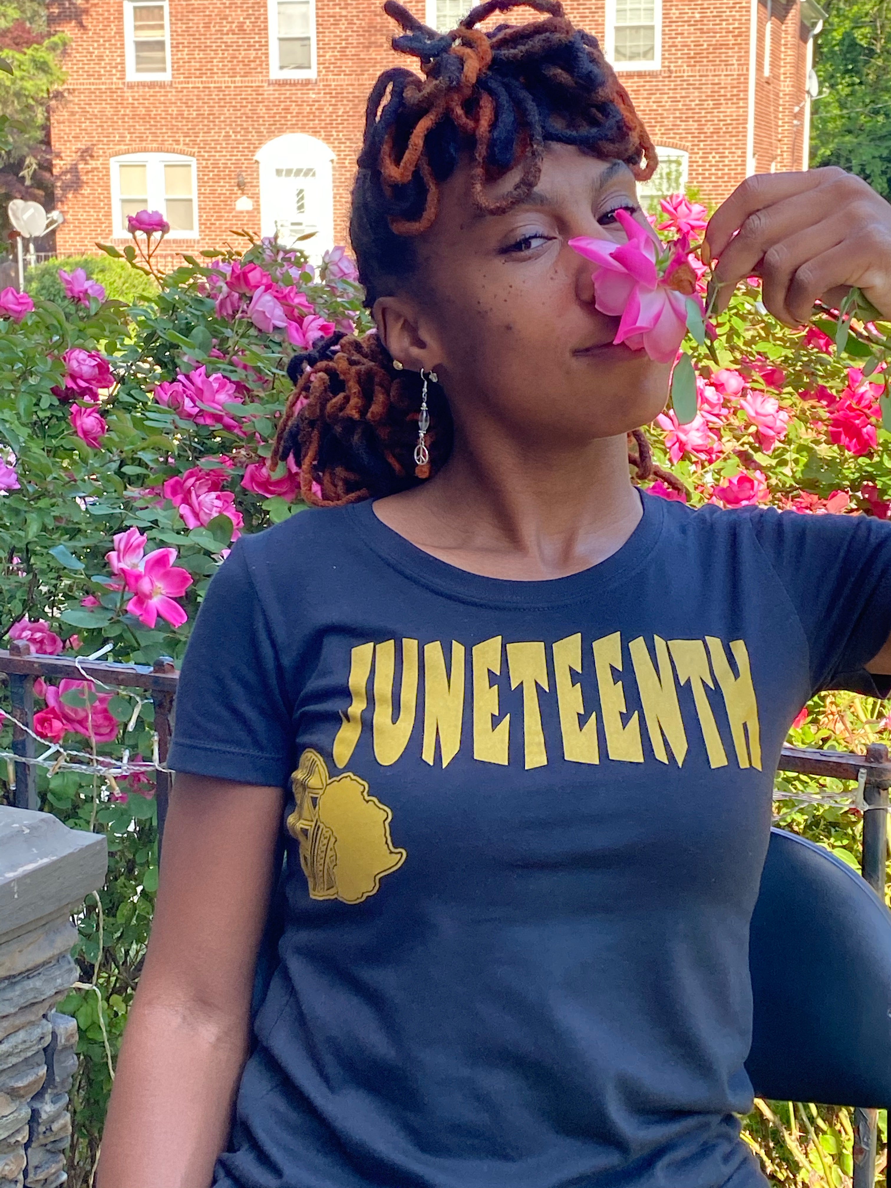 JUNETEETH T-SHIRT